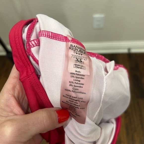 Banana Republic One Shoulder Cutout XS One Piece Swimsuit EUC - Picture 4 of 4